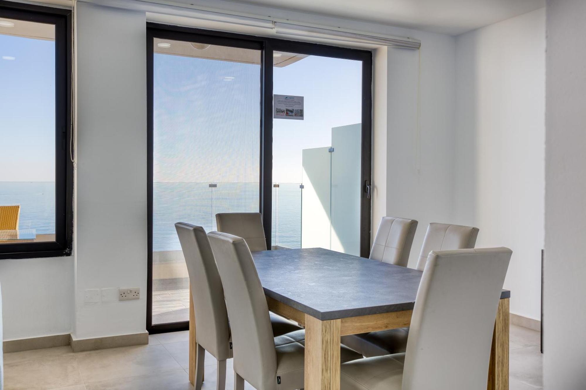 Seafront Sliema Apartment With Balcony & Sea Views By Jl Exterior foto