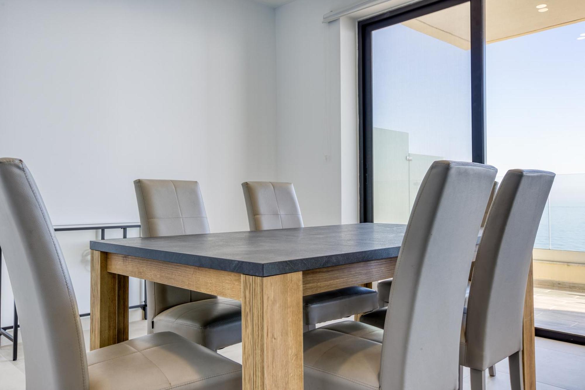 Seafront Sliema Apartment With Balcony & Sea Views By Jl Exterior foto